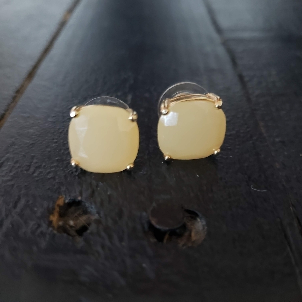 Kate Spade Yellow Gold Stud Earrings Post Back Small Square Designer Jewelry